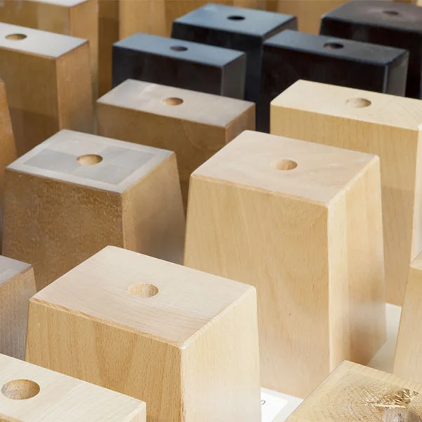 Våra ben kan användas för både kök, stolar, bord och andra snickerier